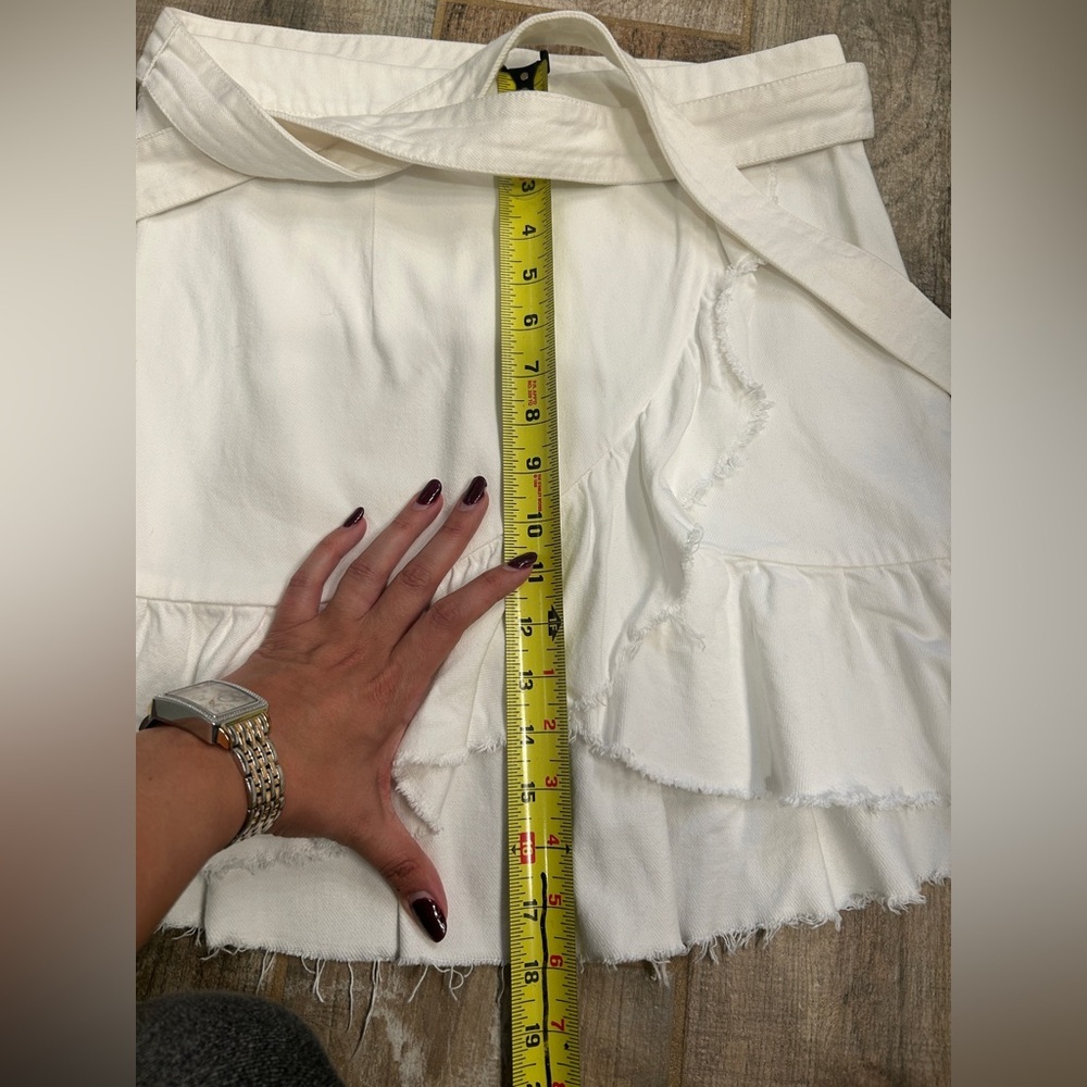 Paige White Skirt With Tie, Size Small - Picture 9 of 9